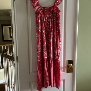 Excellent condition Ro’s Garden maxi dress.